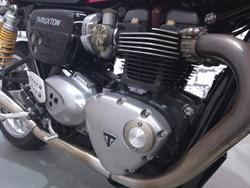 2017 Triumph Thruxton 1200 R Thruxton Red