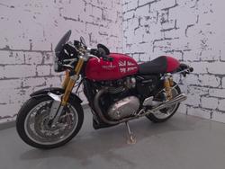 2017 Triumph Thruxton 1200 R Thruxton Red