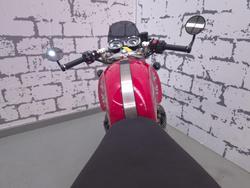 2017 Triumph Thruxton 1200 R Thruxton Red