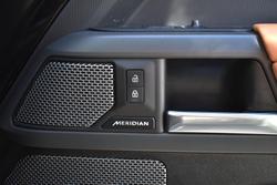 2023 Land Rover Defender 110 D300 X-Dynamic HSE L663 MY23.5 AWD Santorini Black