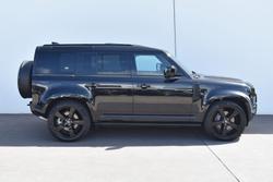 2023 Land Rover Defender 110 D300 X-Dynamic HSE L663 MY23.5 AWD Santorini Black