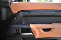 2023 Land Rover Defender 110 D300 X-Dynamic HSE L663 MY23.5 AWD Santorini Black