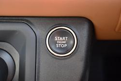 2023 Land Rover Defender 110 D300 X-Dynamic HSE L663 MY23.5 AWD Santorini Black