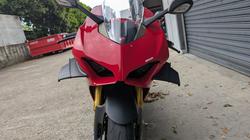 2021 DUCATI PANIGALE V4 S Red