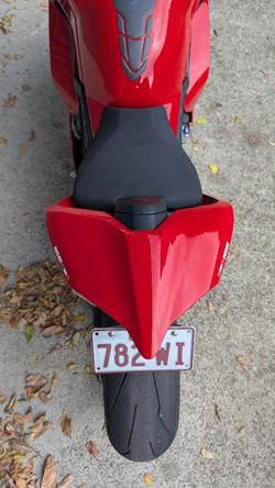 2021 DUCATI PANIGALE V4 S Red