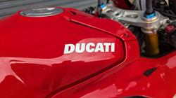 2021 DUCATI PANIGALE V4 S Red