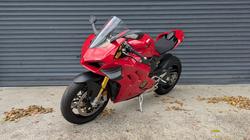 2021 DUCATI PANIGALE V4 S Red