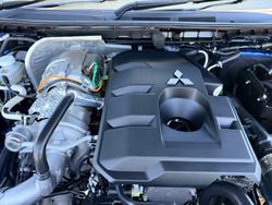 2024 Mitsubishi Triton GLX+