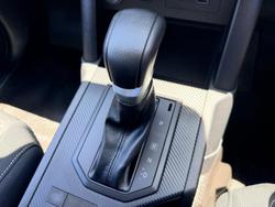 2024 Mitsubishi Triton GLX+