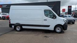2025 Renault Master Pro 110kW