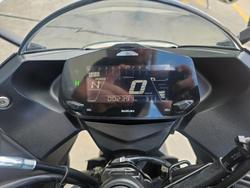 2024 Suzuki GIXXER Black