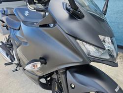 2024 Suzuki GIXXER Black