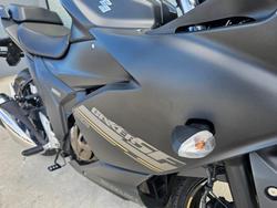2024 Suzuki GIXXER Black