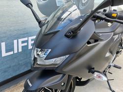 2024 Suzuki GIXXER Black