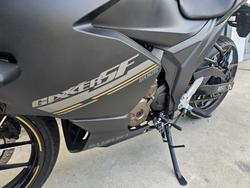 2024 Suzuki GIXXER Black