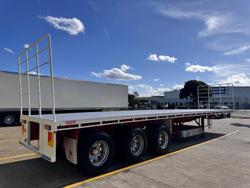 2006 Barker St3 12.5M Semi Bpw/ Rt