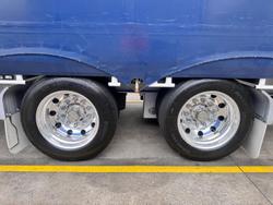 2013 Maxitrans
St2 16 Pallet Drop Deck Mezzaine Ezi-Liner