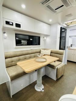 2025 Wonderland RV Amaroo 19Ft Rear Entry Door