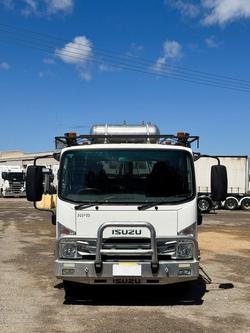 2017 Isuzu Npr 75/190 Crew Cab Tipper