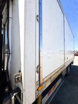 2008 Mitsubishi Fuso Fighter Fk 4X2 8 Pallet Fridge Truck