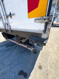 2008 Mitsubishi Fuso Fighter Fk 4X2 8 Pallet Fridge Truck