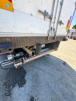 2008 Mitsubishi Fuso Fighter Fk 4X2 8 Pallet Fridge Truck