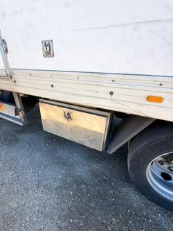 2008 Mitsubishi Fuso Fighter Fk 4X2 8 Pallet Fridge Truck