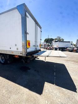 2008 Mitsubishi Fuso Fighter Fk 4X2 8 Pallet Fridge Truck