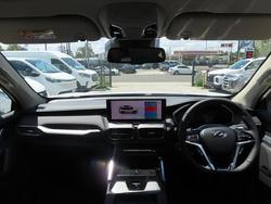 2025 LDV D90 Executive