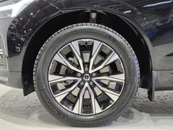 2023 Volvo XC60 Plus B5 MY23 AWD Onyx Black