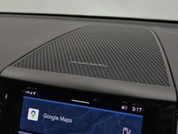 2023 Volvo XC60 Plus B5 MY23 AWD Onyx Black