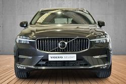 2023 Volvo XC60 Ultimate B5 Bright