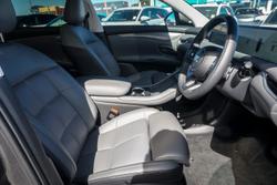 2025 MG IM6 Performance