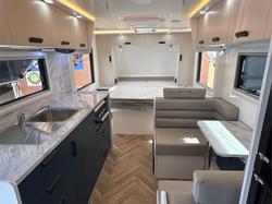 2025 VICTORY CARAVANS Trophy