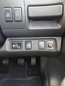 2020 Nissan Navara ST-X