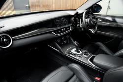 2022 Alfa Romeo Stelvio Quadrifoglio