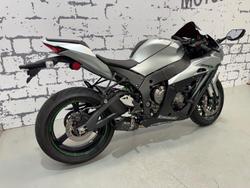 2018 Kawasaki Ninja ZX-10R ABS Ninja Grey