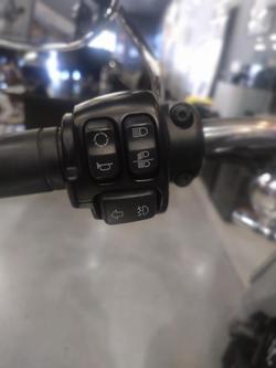 2018 Harley-Davidson Deluxe 107 (FLDE) Softail Black