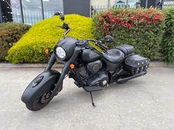 2019 Indian CHIEF DARK HORSE ThunderBLACKSmoke