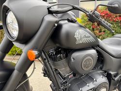 2019 Indian CHIEF DARK HORSE ThunderBLACKSmoke