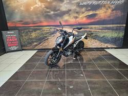 2022 Ktm 390 DUKE WHITE