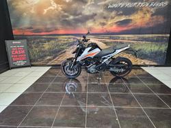 2022 Ktm 390 DUKE WHITE