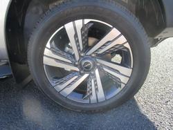 2025 Isuzu MU-X LS-T