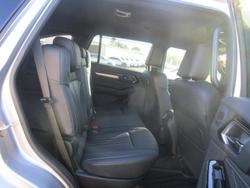 2025 Isuzu MU-X LS-T