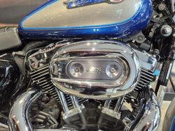 2009 Harley-Davidson 1200 Custom (XL1200C) Sportster Blue
