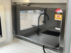 2025 JB Caravans Scorpion Sting Air 23'6 Rd Club