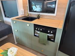 2025 New Age Caravans Manta Ray Mr16er Adventurer