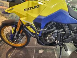 2024 Suzuki V-STROM 800 (DL800RQ) YELLOW