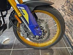 2024 Suzuki V-STROM 800 (DL800RQ) YELLOW