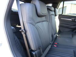 2025 Isuzu MU-X LS-T